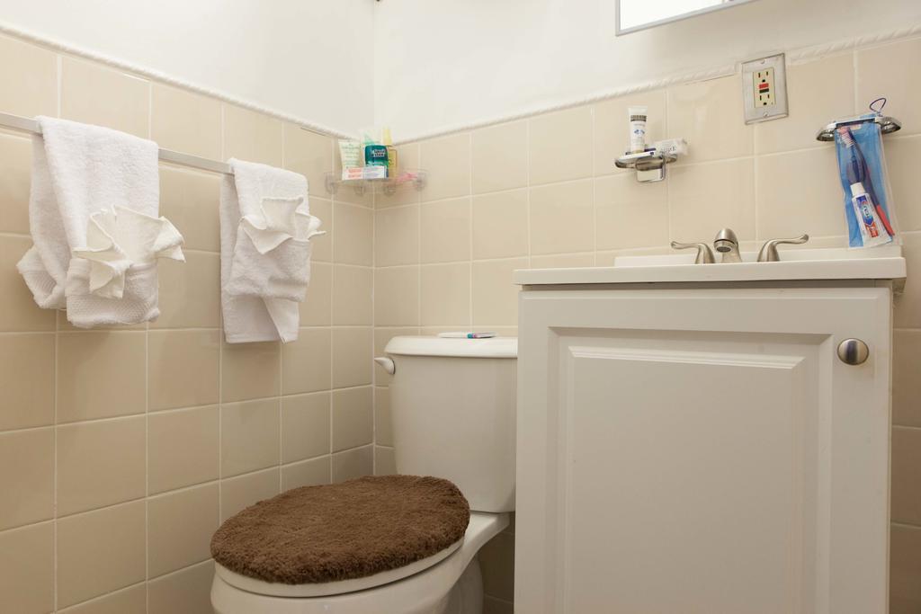 Studio, One And Two Bedroom Apartments - Bronx New York Ngoại thất bức ảnh