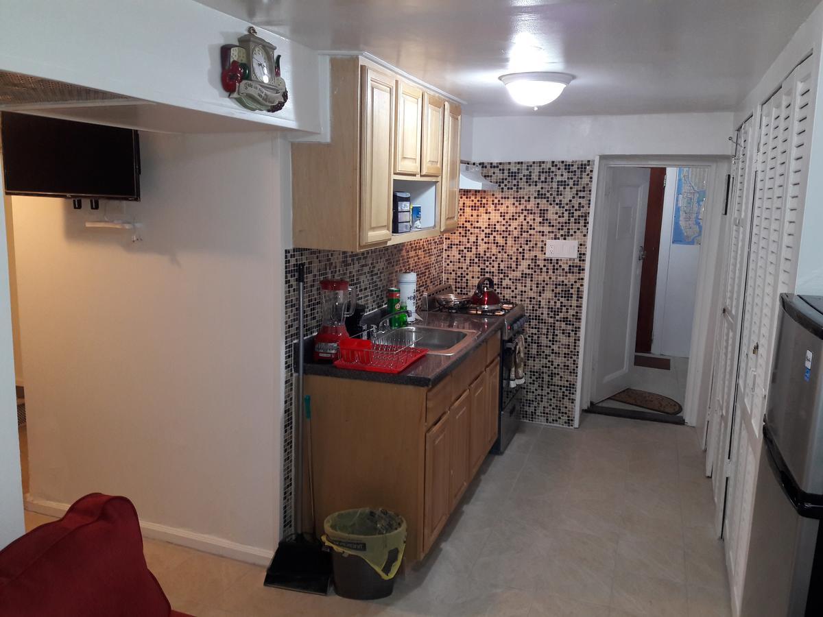 Studio, One And Two Bedroom Apartments - Bronx New York Ngoại thất bức ảnh